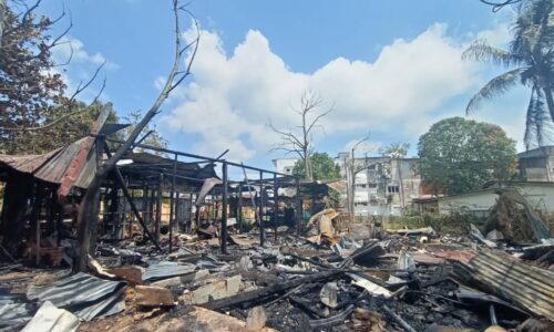 Rumah terbakar, tak sempat siapkan hidangan makan tengah hari