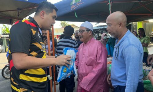 Beras putih tempatan hanya dijual di tujuh pasar tani FAMA di Melaka