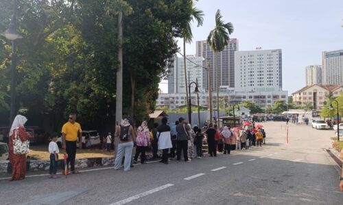 10 lokasi pelancongan percuma Melaka kena serbu