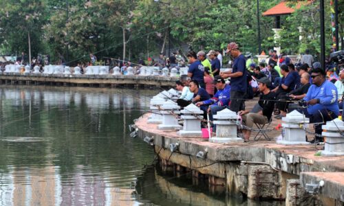 Pertandingan Memancing Sungai Melaka tawar hadiah bernilai RM73,500