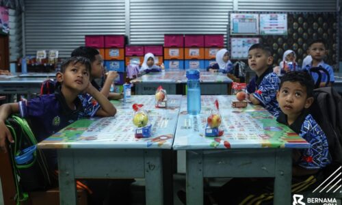 1.44 juta murid, pelajar mulakan sesi persekolahan di empat negeri hari ini