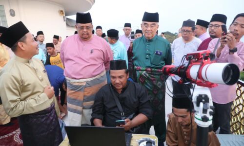 Tun Mohd Ali hadiri majlis cerapan hilal Ramadan