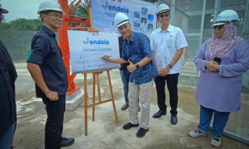 9 menara baharu perkasa capaian internet luar bandar