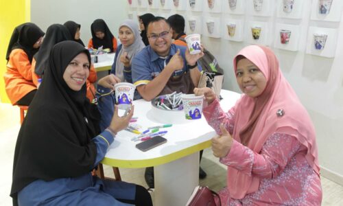 Pengalaman bungkus sendiri mi segera