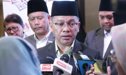 TABUNG HAJI KERJASAMA RAPAT DENGAN MCMC, POLIS BANTERAS PAKEJ HAJI PALSU