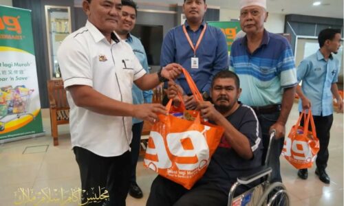 8,339 golongan miskin, fakir terima bantuan zakat