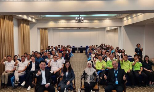 Sasar lebih banyak syarikat tempatan Melaka disenarai di Bursa Malaysia