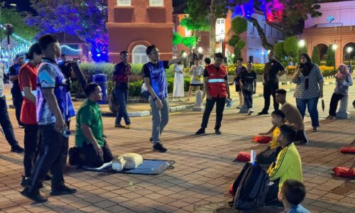 Paramedik Komuniti tarik minat Singapura, Indonesia