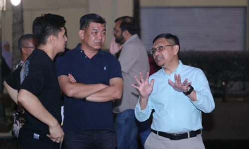 MCORP dan pemain pelancongan ‘runding’ pakej menarik ke Panggung Bangsawan