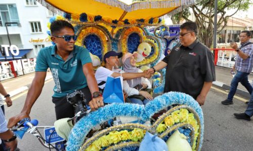 MELAKA REKOD 10.16 JUTA PENGUNJUNG SETAKAT OGOS