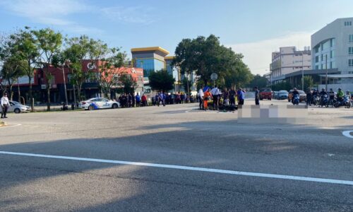 Pemandu MBMB maut, pekerja SWM parah dalam nahas dua motosikal