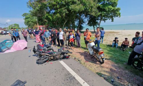 Wanita maut, remaja lelaki parah motosikal bertembung