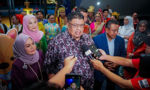 Teater Muzikal Hikayat Hang Tuah pukau penonton