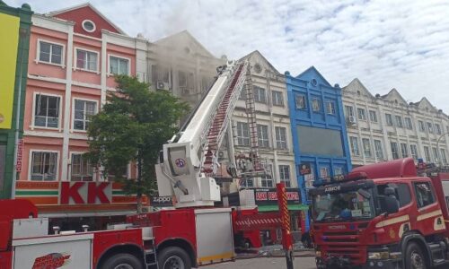 Dua kanak-kanak maut, ibu kritikal bilik sewa terbakar