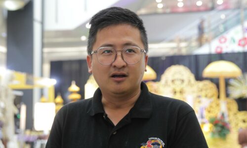 Angkat produk usahawan kecil ke pasar raya