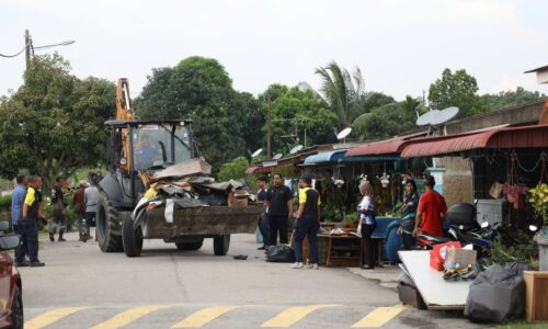 Operasi Pasca Banjir, MPAG bantu penduduk terjejas