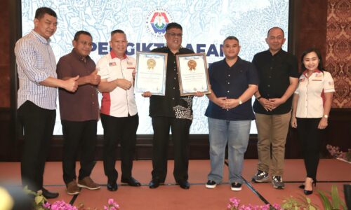 ZON BEBAS KENDERAAN TERIMA DUA PENGIKTIRAFAN MBOR