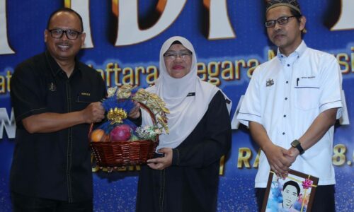 PERMOHONAN MYKAD DI MELAKA MENINGKAT