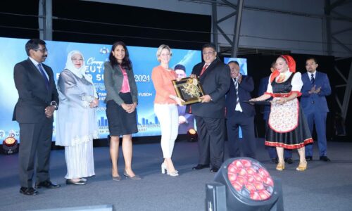 BADEN-WĂśRTTEMBERG PERKUKUH HUBUNGAN EKONOMI DENGAN MELAKA