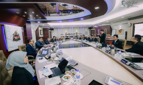 KHAIRUL AZREEM, DILANTIK PENASIHAT UNDANG-UNDANG NEGERI MELAKA