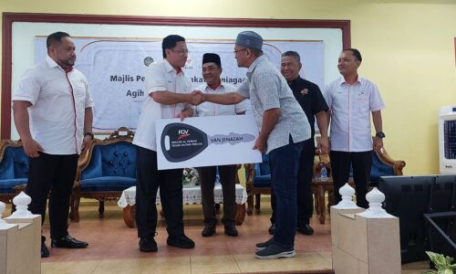 FGV TUNAI ZAKAT PERNIAGAAN DI MELAKA