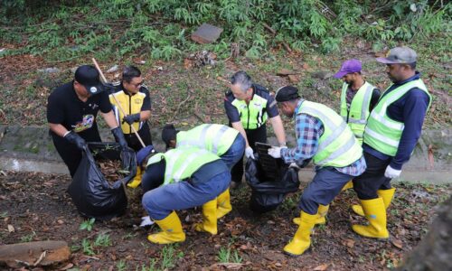 JKR MELAKA KENAL PASTI 4 JALAN ‘HOTSPOT’ BANJIR KILAT