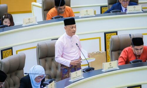 MELAKA APLIKASI AI DALAM PEMBANGUNAN BANDAR PINTAR