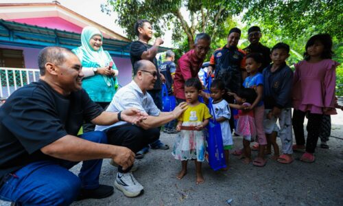 AIDILFITRI TETAP MERIAH DI KAMPUNG ORANG ASLI