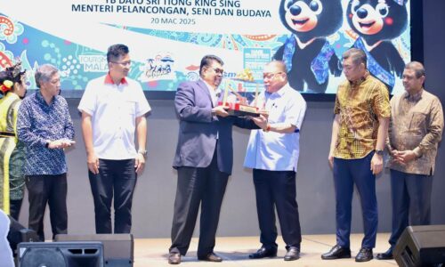 KONDA KONDI CENDERAMATA BUAT TETAMU WTD 2025, WTC 2025