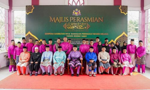 TUN DR. MOHD ALI RASMI MASJID AL-MUHAIMIN BEMBAN