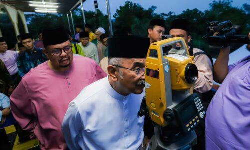 TYT, KM HADIR CERAPAN HILAL SYAWAL