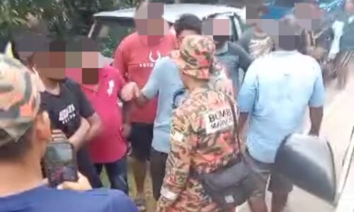 LELAKI DIKHUATIRI LEMAS DI LAMAN TIGA BUDAYA