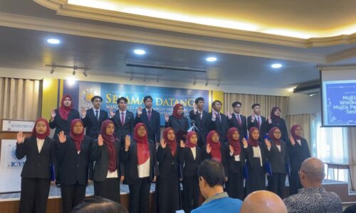 ADDRIENA BATRISYA DILANTIK YDP MPP KAYM