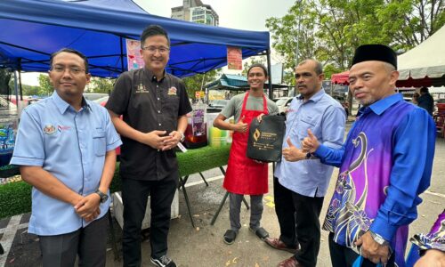 WUJUDKAN LEBIH BANYAK KOPERASI PELANCONGAN DI MELAKA