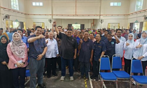 PEMBERIAN EX-GRATIA KEPADA NELAYAN DIPERCEPATKAN