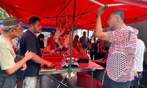 MANTAI AIDILFITRI DUYONG MERIAH, PELBAGAI BARANGAN DIJUAL MURAH