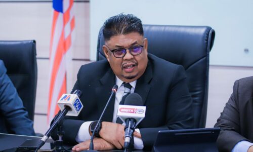 4,000 LAMPU SOLAR BAKAL TERANGI MELAKA