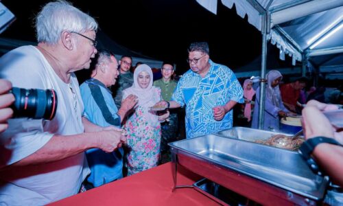 RUMAH TERBUKA AIDILFITRI SUNGAI RAMBAI, KEMBALIKAN NOSTALGIA BERAYA DI KAMPUNG
