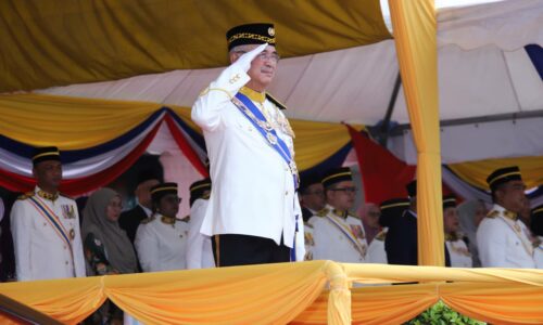 SIDANG DUN MELAKA PENGGAL KEEMPAT BUKA TIRAI SECARA RASMI