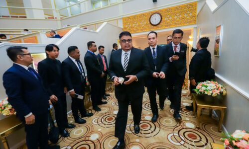 PUSAT SEHENTI HUBUNGKAN USAHAWAN MELAKA