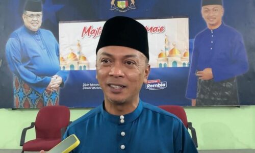 10 SEKOLAH LUAR BANDAR MELAKA BAKAL DAPAT MANFAAT ‘SMART CLASSROOM’