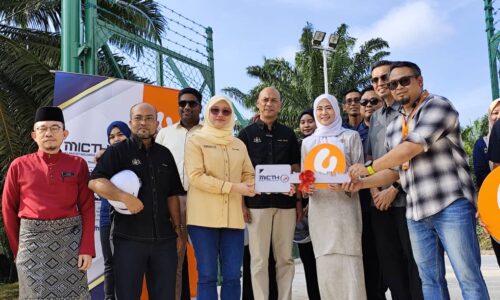 30 MENARA TELEKOMUNIKASI BAHARU SIAP TAHUN INI