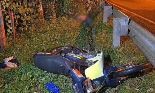 TUKANG GUNTING RAMBUT MAUT MOTOSIKAL TERBABAS