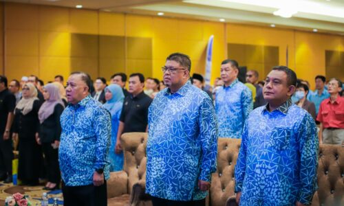 SENI BATIK IMEJ KORPORAT BAHARU PPSPM