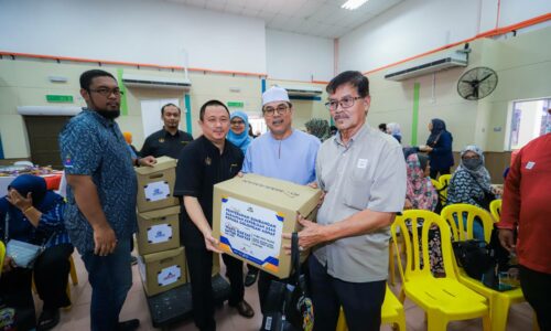 WRUR: MCORP, SM-WEZ AGIH KIT MAKANAN KEPADA 100 ASNAF DUN LENDU
