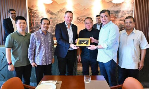 PAKEJ PELANCONGAN ‘SEGI TIGA EMAS’ ANTARA DUBAI-SINGAPURA-MELAKA