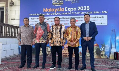 PROMOSI MELAKA SEBAGAI DESTINASI PELANCONGAN WARISAN, HAB PENDIDIKAN ANTARABANGSA