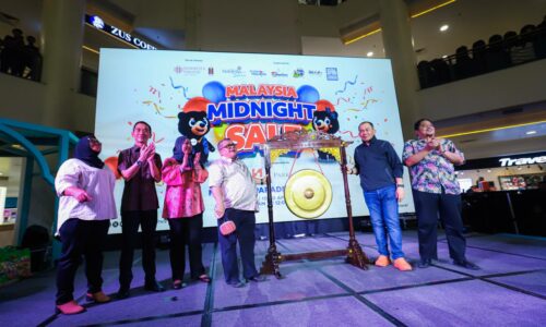 MALAYSIA MIDNIGHT SALE MERIAH