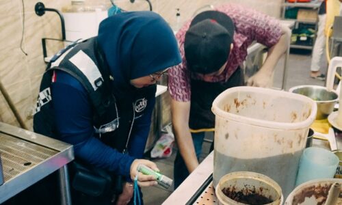 MPHTJ KOMPAUN DUA PREMIS MAKAN ‘KOTOR’, LANGGAR SYARAT