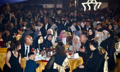 SATU DEKAD, KONICA MINOLTA TERUSKAN LEGASI